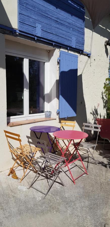 Petite Maison Refaite A Neuf Dans Mas Du 19Eme Siecle Arlés Exterior foto